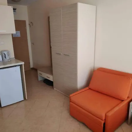Studio Kris Royal Sun Апартхотел Слънчев бряг